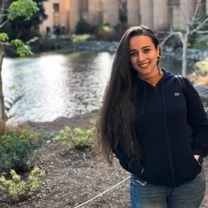 Meet your Posher, Maria